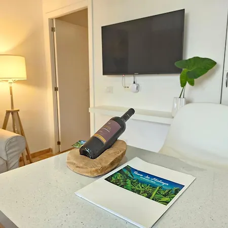 Beautiful Sea View And Pool Atalaya A2, Apartment